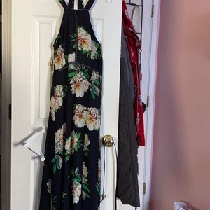 Maxi floral print dress